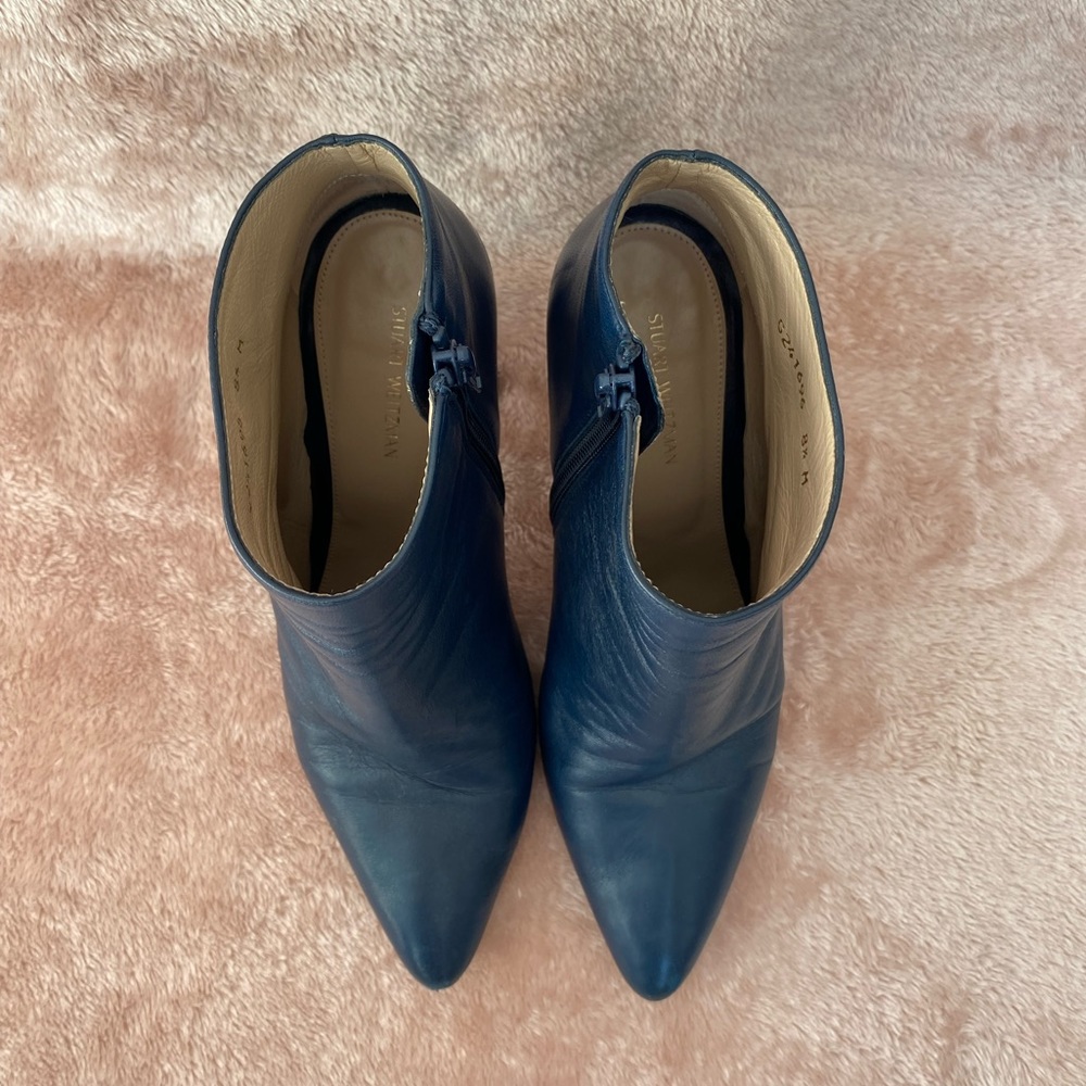 Stuart Weitzman Pure Pointy Toe Booties In Blue N… - image 4
